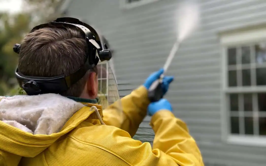 How Pressure Washing Services Choose Between Pressure Washing and Soft Washing